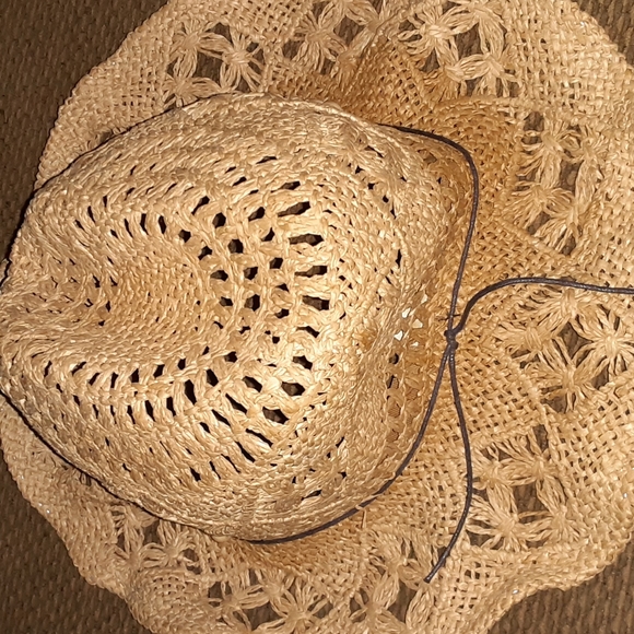 Beaded Straw hat - Picture 2 of 2